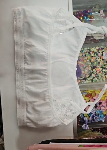 Beyaz Desenli Kız Çocuk Alıştırma Sütyeni - Görsel 4