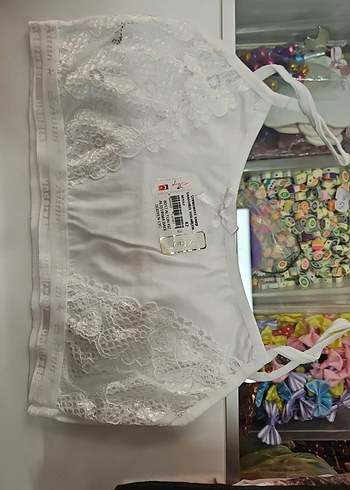 Beyaz Desenli Kız Çocuk Alıştırma Sütyeni - Görsel 3