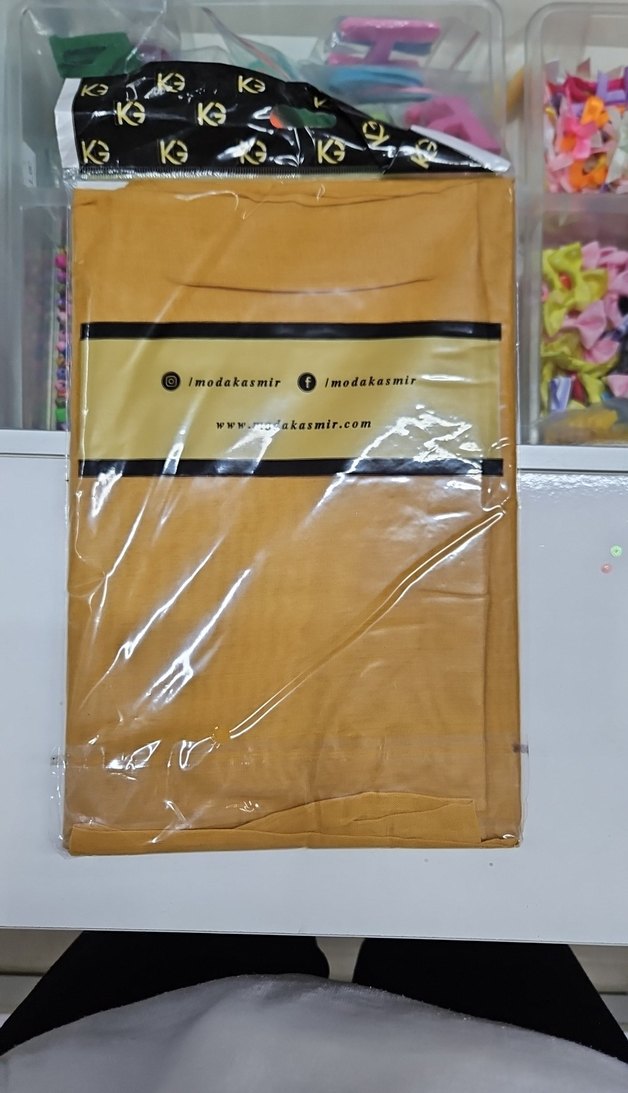 Kaşmir Gold Altın Renkli Tülbent - Görsel 2