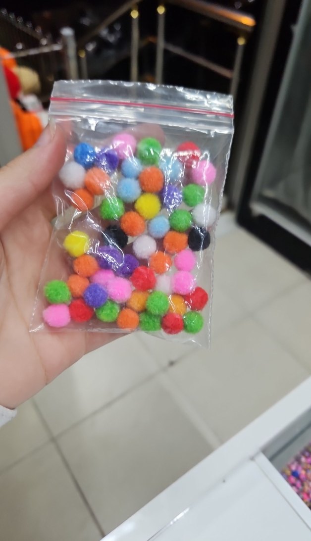 Renkli Ponpon Topları - Görsel 2
