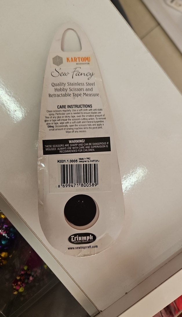 Pembe Renkli Manikür Makası ve Ölçü - Görsel 2