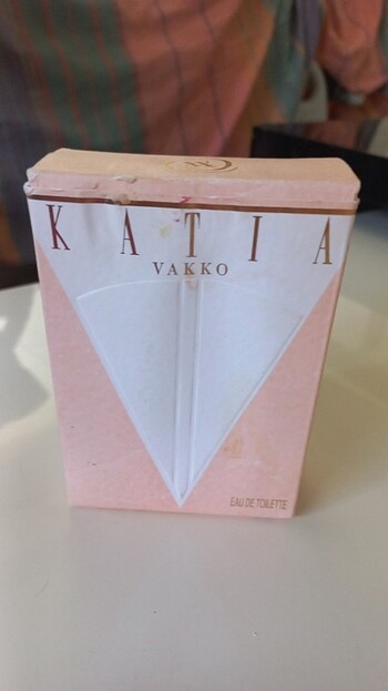 Vakko katia edt parfüm