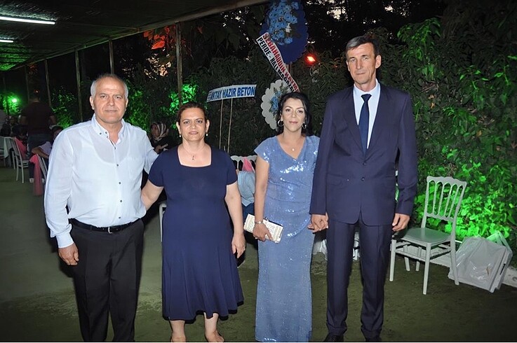 m Beden Elbise