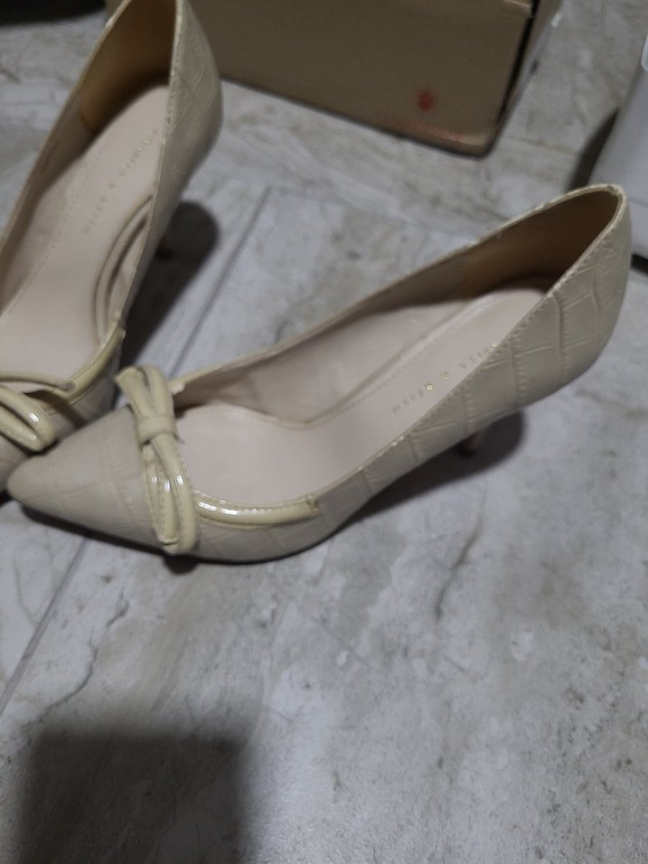 charles&Keith  markaBej  Topuklu Kadın Ayakkabı - Görsel 2