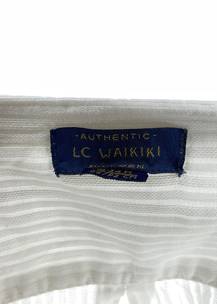 LC Waikiki Gömlek %70 İndirimli. - Görsel 3