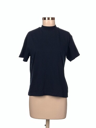 Trendyol & Milla T-shirt %70 İndirimli.