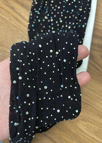 Bershka Pullu Siyah V Yaka Uzun Kollu Bluz