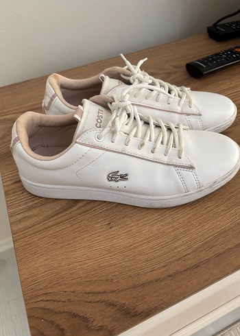 Lacoste Beyaz Kadın Bağcıklı Spor Ayakkabı