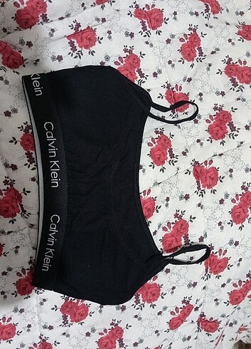 s Beden Calvin Klein Bralet ? Sıfır ? 70-75 Beden