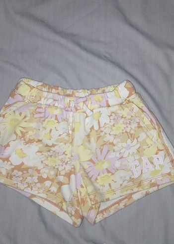 GAP Kids Çiçekli Şort 6-7 Yaş - Görsel 2