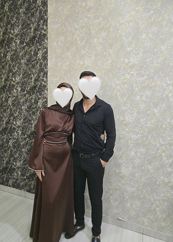 36 Beden kahverengi Renk Kolları ve Beli İnci Taş Detaylı Volan Kol Saten Tesettür Abiye