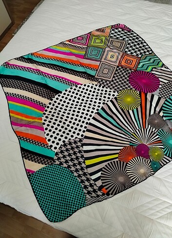 İpek eşarp - Görsel 3