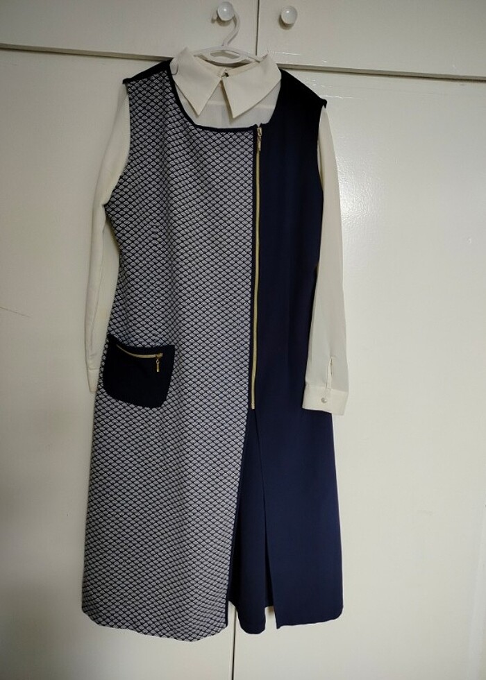 Yelekli gömlekli takım  - Görsel 2