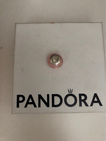 Pandora Pembe Pandora