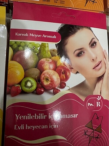 Yenilebilir iç çamaşırı meyve aromalı