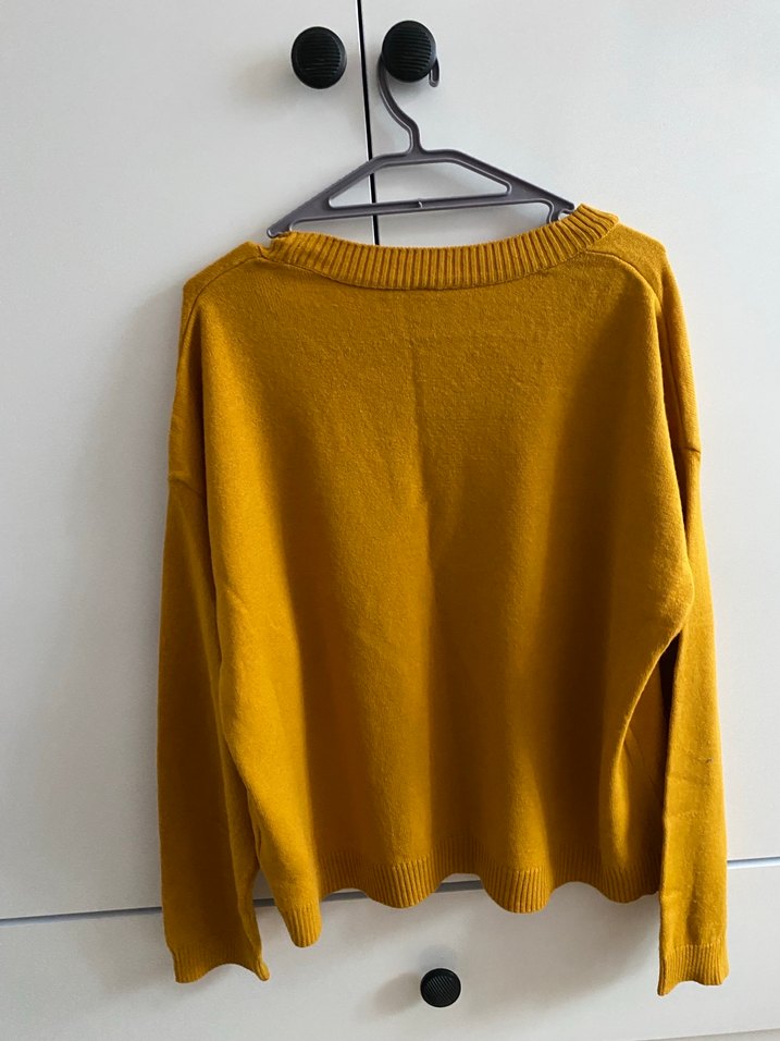 Sarı Baskılı Kadın kazak - Görsel 3