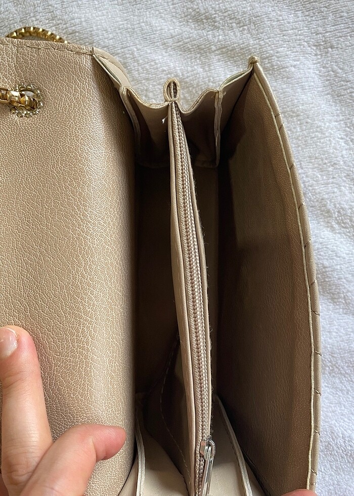 Kadın askılı çanta - Görsel 4