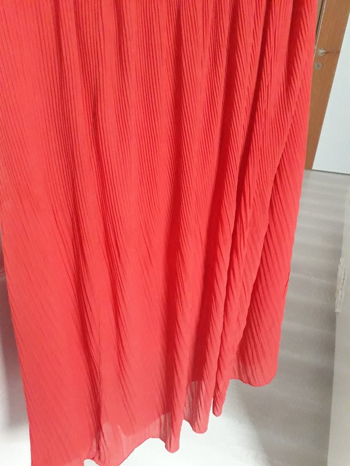 Kırmızı Piliseli Uzun Etek - Görsel 5