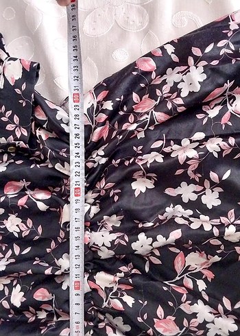 Çiçek Desenli Uzun Saten Elbise - Görsel 5