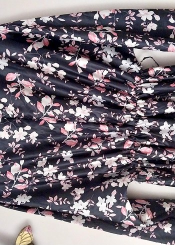 Çiçek Desenli Uzun Saten Elbise - Görsel 9