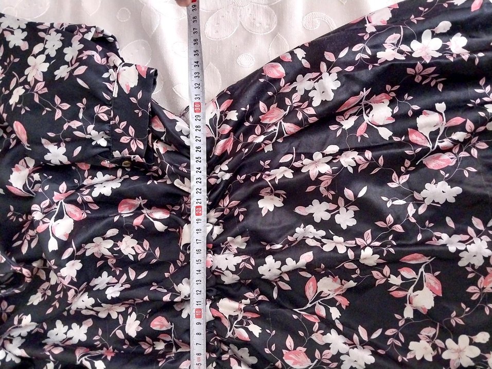 Çiçek Desenli Uzun Saten Elbise - Görsel 5