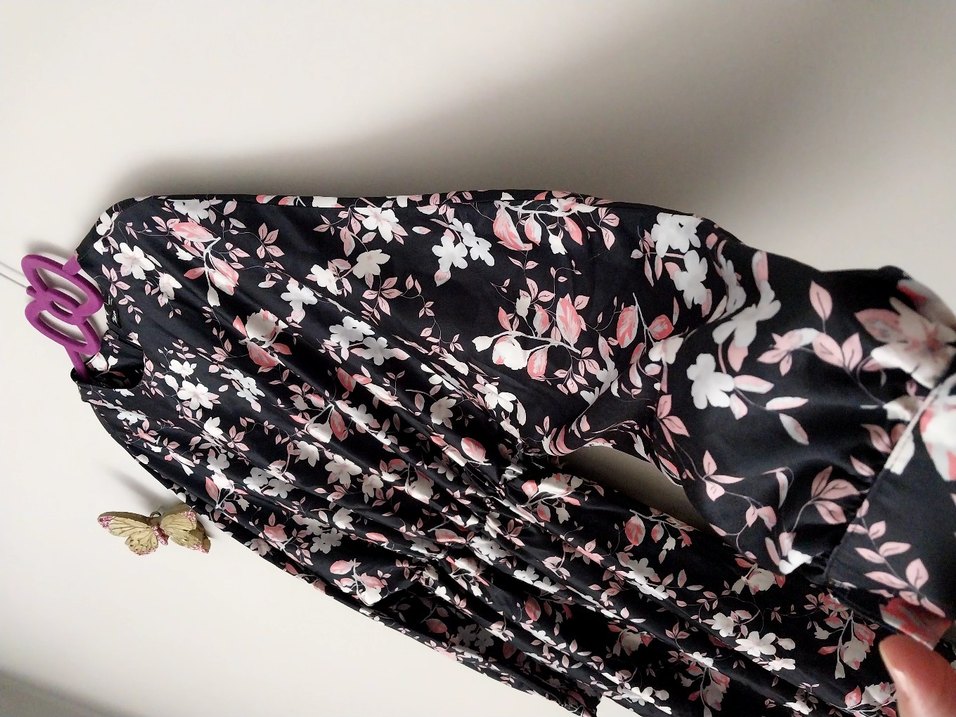 Çiçek Desenli Uzun Saten Elbise - Görsel 2