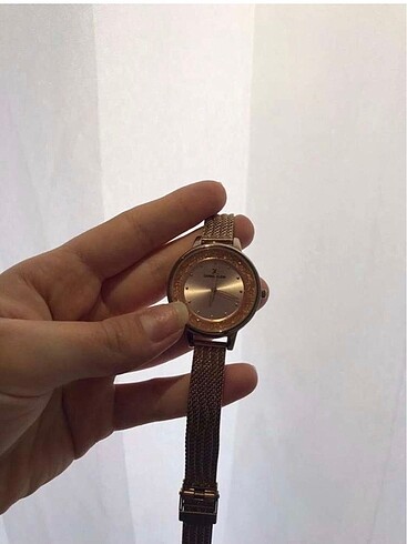 Rose Gold Rengi Hasır Kordonlu Taşlı Kadın Saat