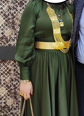Drapeli Saten Abiye