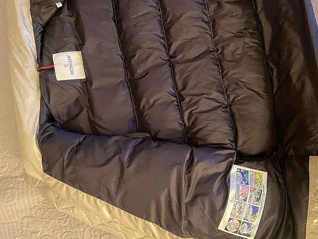 xl Beden ten rengi Renk Moncler cok az kullandi