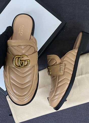 38 Beden siyah Renk Gucci Chevron Terlik Hakiki deri i