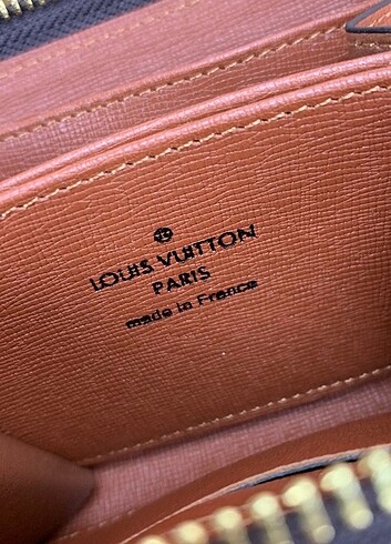  Beden Louis Vuitton Zippy