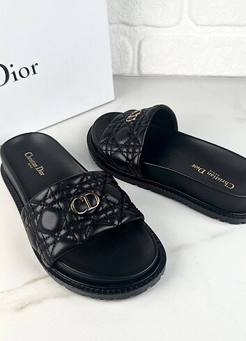 Christian Dior 