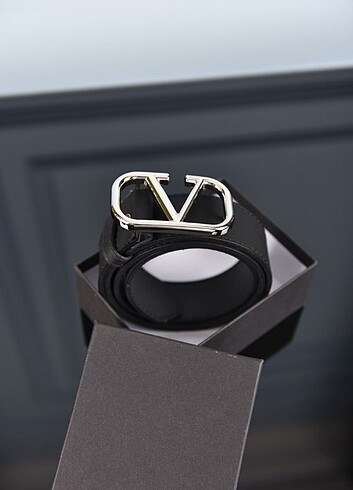 Yves Saint Laurent Yves Saint Laurent 