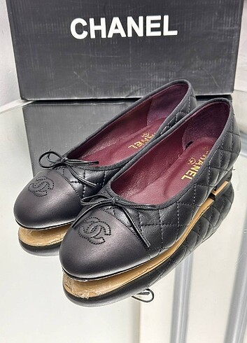 Chanel babet