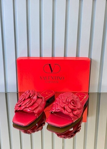 36 Beden Valentino Flot Slipper