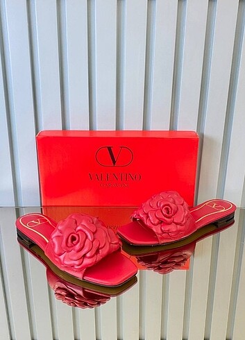 36 Beden kırmızı Renk Valentino Flot Slipper