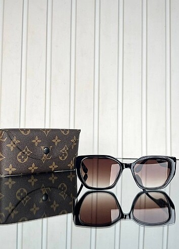 Louis Vuitton Güneş Gözlüğü 
