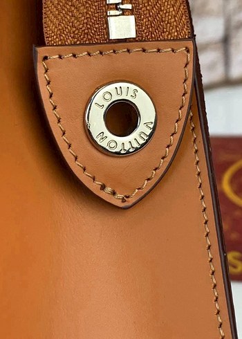 Louis Vuitton Kahverengi Deri Kadın Clutch - Görsel 11