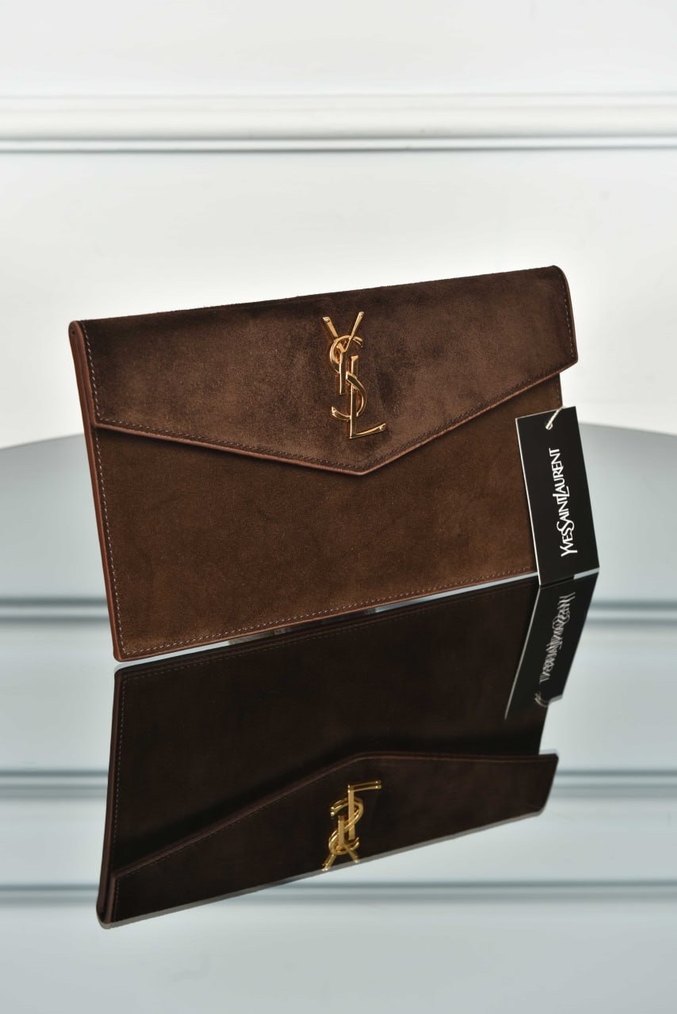 YVES SAINT LAURENT - Uptown Pouch in Suede - Görsel 4