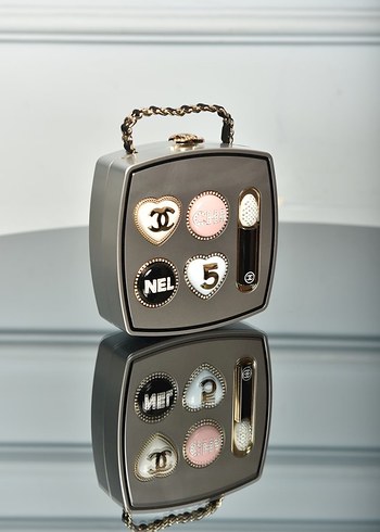 CHANEL - Makeup Palette Minaudiere Bag - Görsel 12