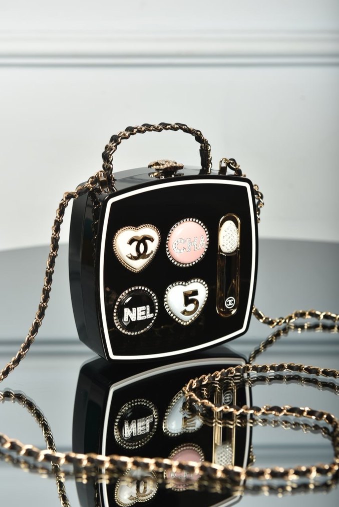 CHANEL - Makeup Palette Minaudiere Bag - Görsel 2