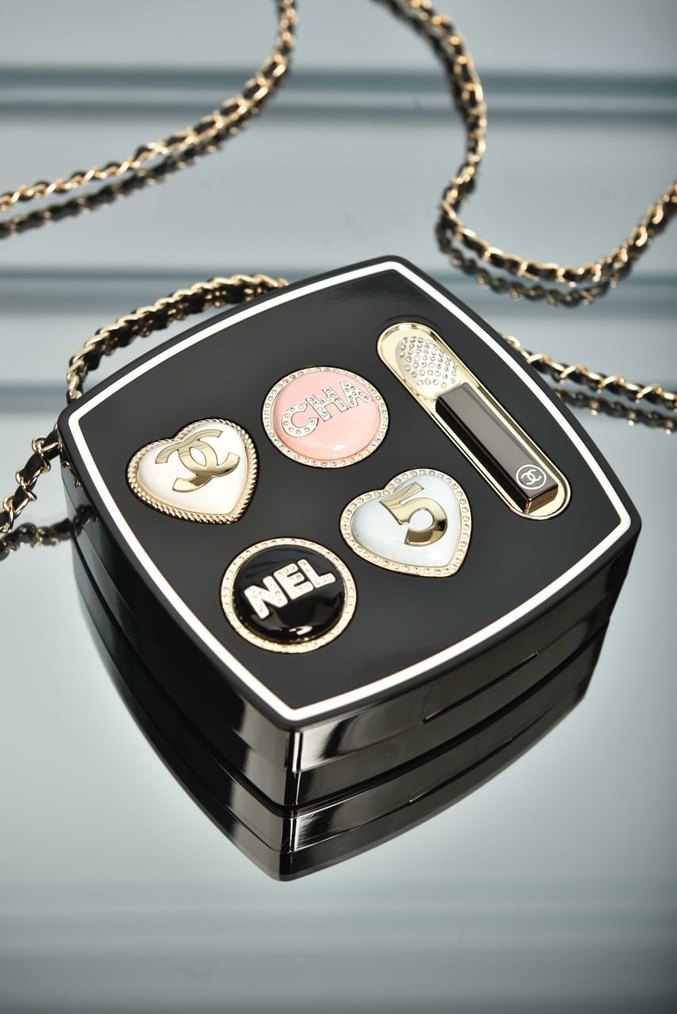 CHANEL - Makeup Palette Minaudiere Bag - Görsel 4