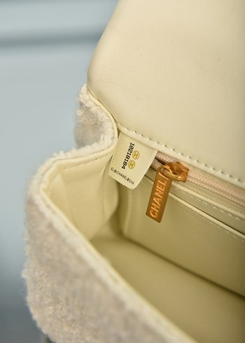 CHANEL - Mini Bag with Handle and Flap - Görsel 10