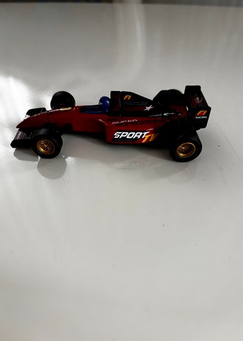 Kırmızı Yarış Arabası Oyuncak - Görsel 3