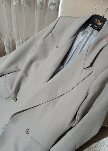 Trendyol & Milla Bej Düğmeli Kadın Keten Blazer Ceket
