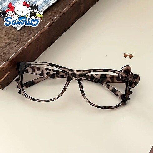 Hello kitty gözlük çerçevesi