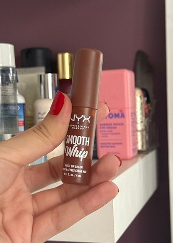 NYX NYX Smooth Whip Mat ruj