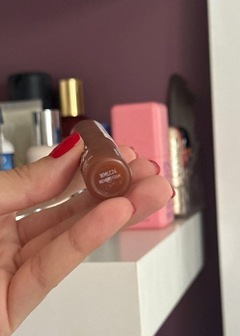 Beden Renk NYX Smooth Whip Mat ruj