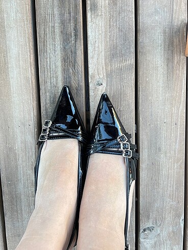 Zara SHEIN ince topuk sivri ayak ayakkabı