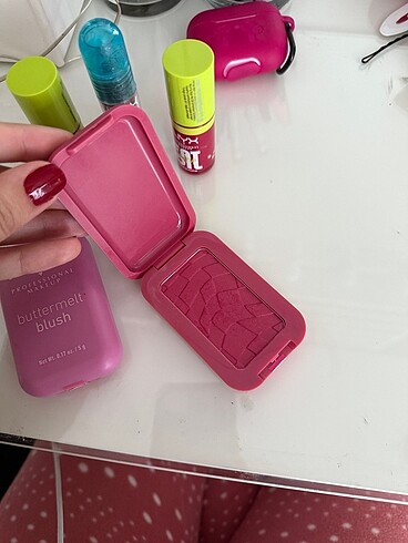 Beden nyx buttermelt blush allık